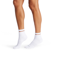 Women's UltraLite Sport Sheer Stripe Quarter Socks
